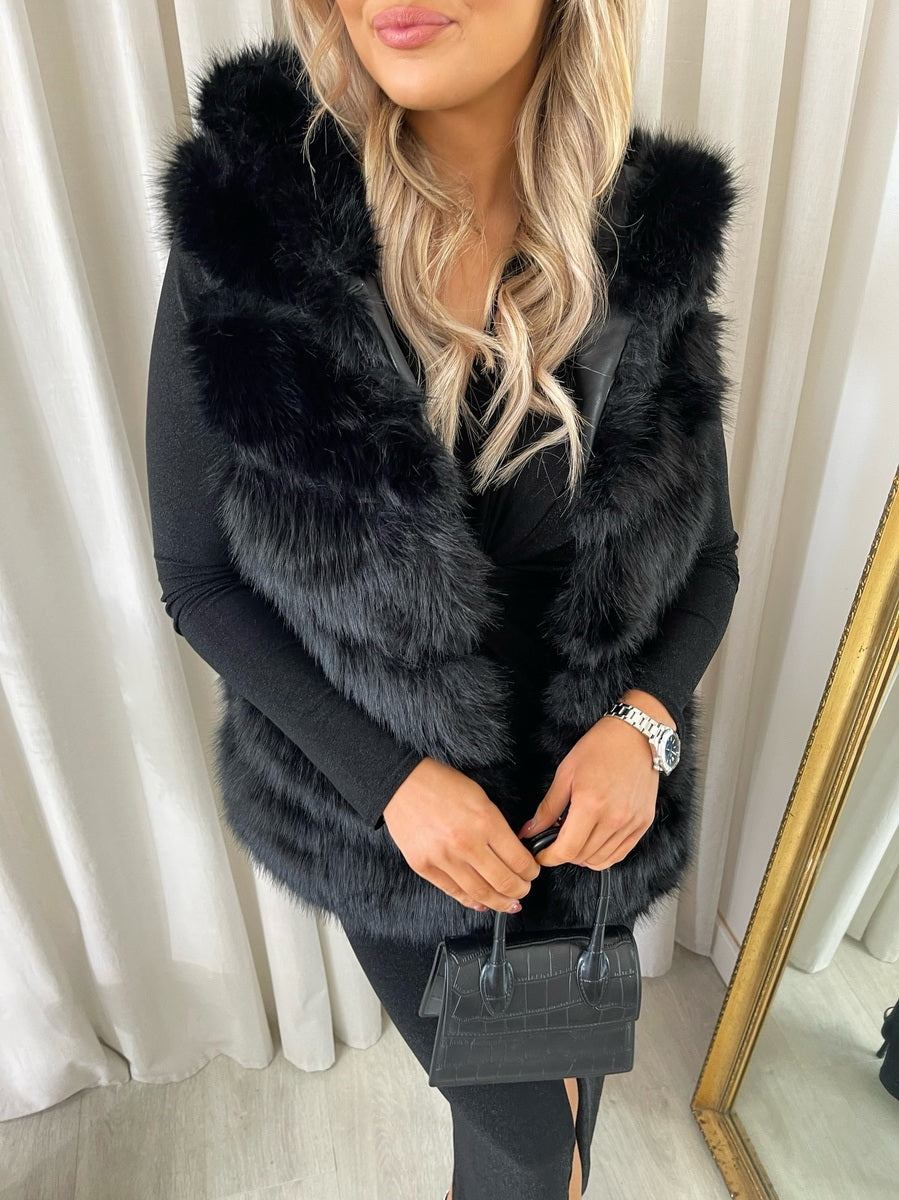 Sleeveless Faux Fur Jacket