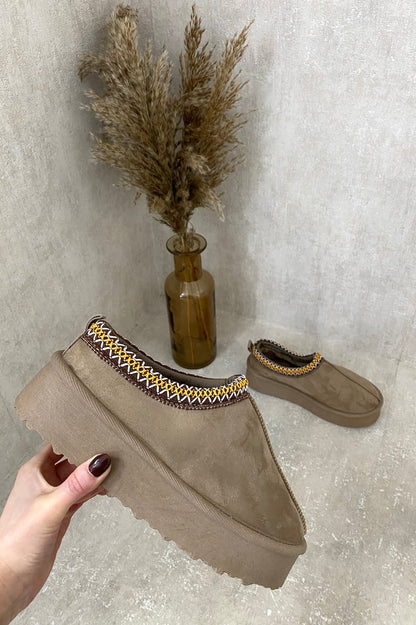 Aztec Detail Low Ankle Platform Slipper Boots