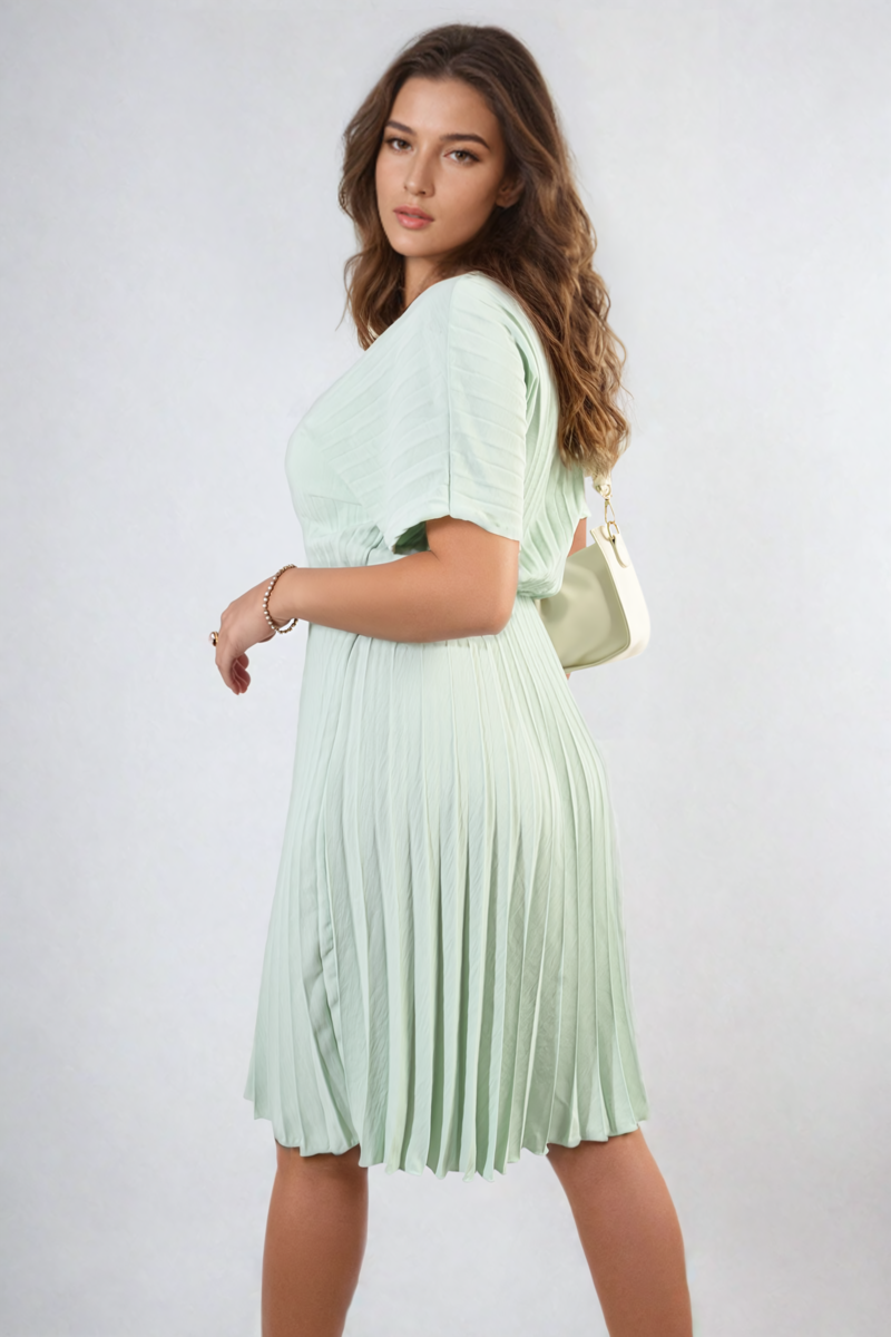 Short Sleeve Pleated Midi Dress